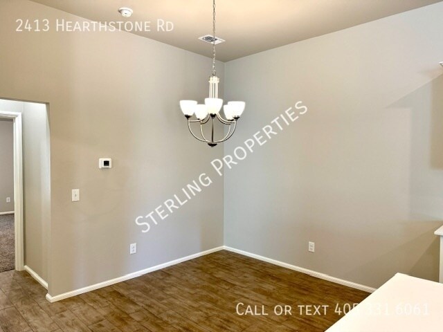 Photo - 2413 Hearthstone Rd