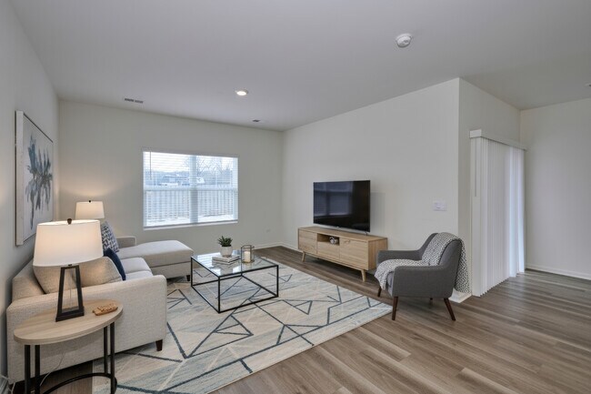 Photo - 1179 Woodlily Ln