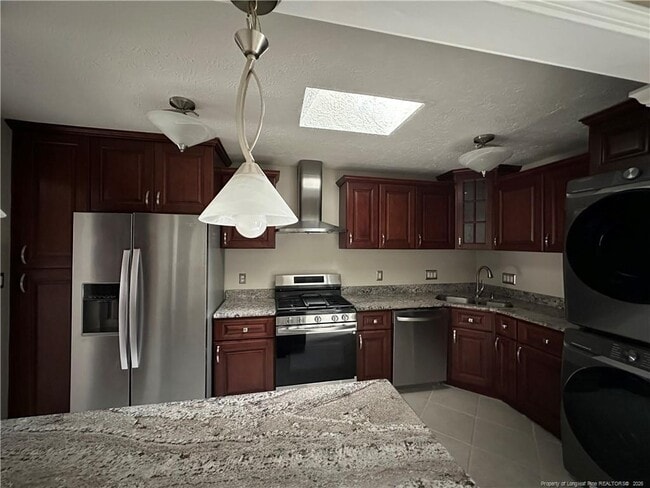 Photo - 1986 Christopher Way