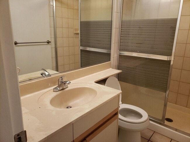 Photo - Maui Banyan - 1 bd 1 bath unfurnished unit. Available 12/1/2025