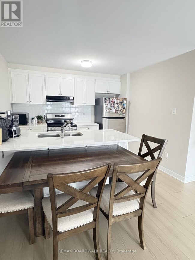 Photo - 43 Pyrite Private