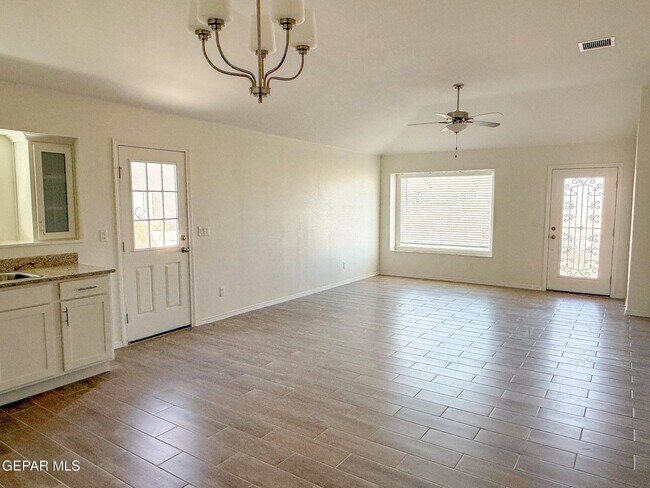 Photo - 14338 Kayla Mia Dr