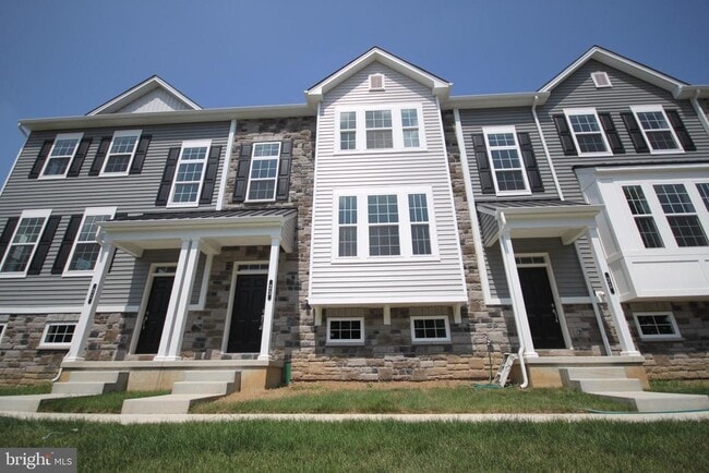 Photo - 23 Church St Townhome