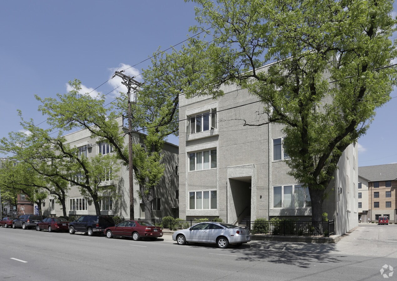 Photo - Orfield Apartments