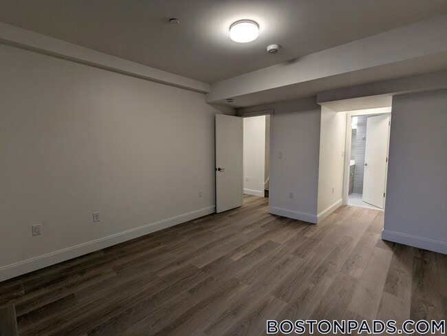 Photo - 1079 Commonwealth Ave Unit 502