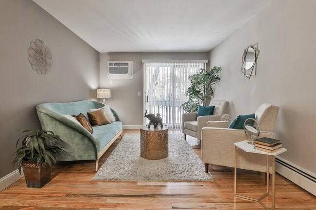 Photo - 169 Portsmouth St Unit F-154