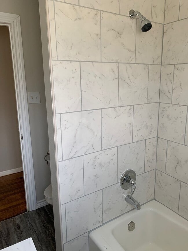 Photo - 4118 S Ong St