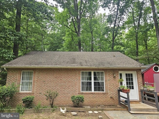 Photo - 7236 Briscoe Turn Rd House