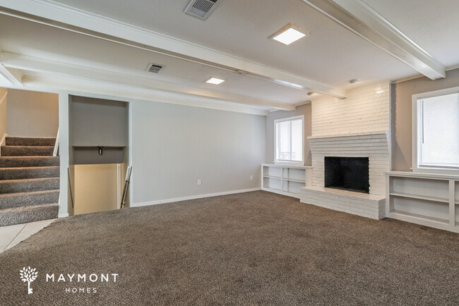 Photo - 5559 Marblehead Dr