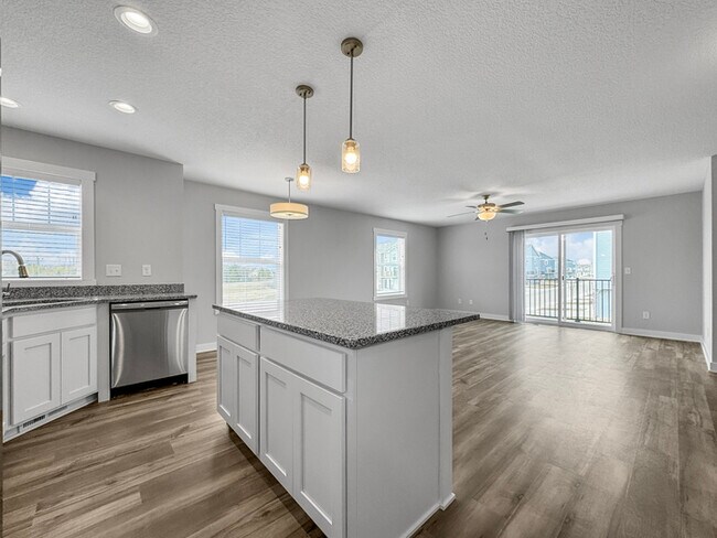 Photo - 2513 NW Penny Ln