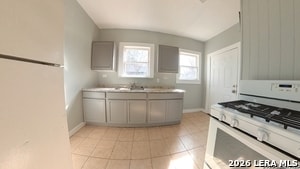 Photo - 538 Kayton Ave