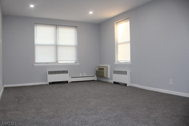 Photo - 320 Claremont Ave Unit B12