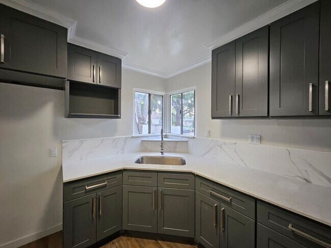 Photo - 931 N Screenland Dr Unidad 931