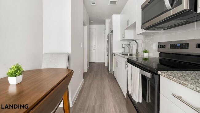 Photo - 6311 S 1st St Unidad 288