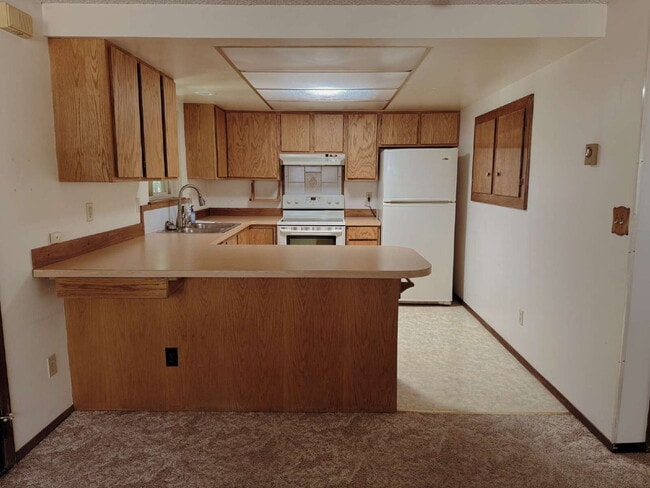 Photo - Spacious 3 bedroom, 2 bathroom home in Lander