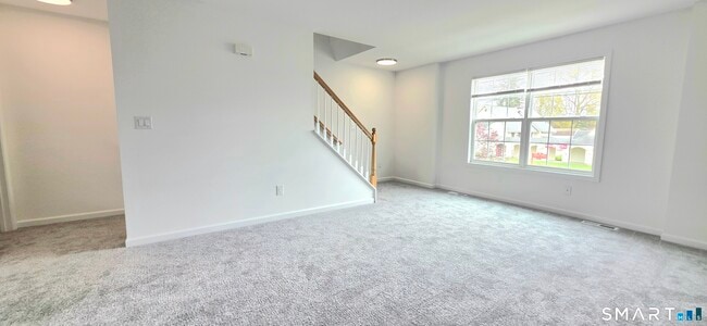 Photo - 274 Bridgeport Ave