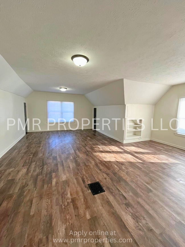 Photo - 2 Bedrooms / 1 Bathroom House