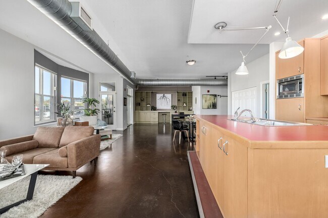 Photo - One bedroom, two bath corner unit in Baker with two balconies Unidad 204