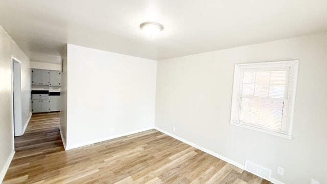 Photo - 2612 Walker Ave