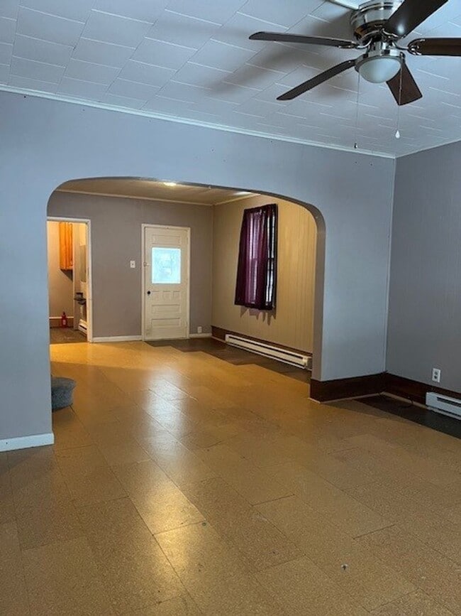 Photo - 3 bedroom 1.5 bathroom