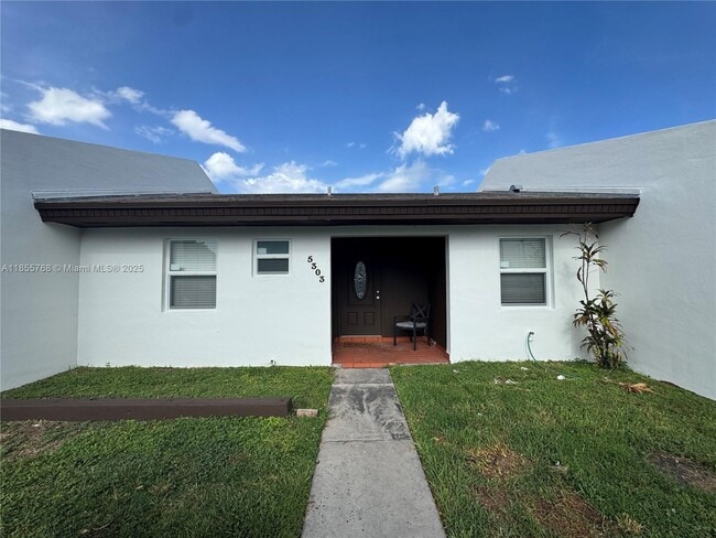 Building Photo - 5303 SW 137th Ct Rental