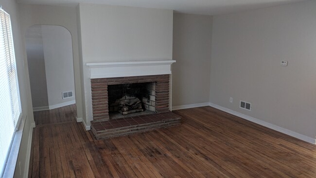 Photo - 3231 Alpine Pl