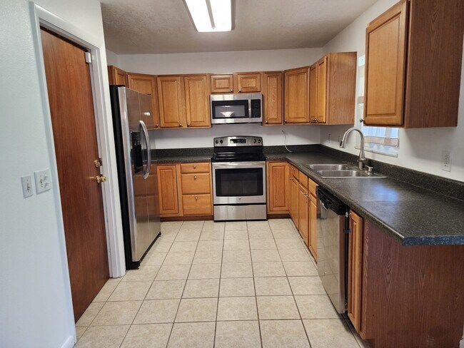 Photo - 14532 Knoll Ridge Dr