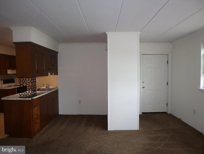 Photo - 319 Camden Ave Unit F