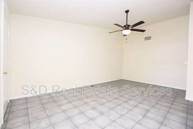 Photo - 1804 Crystal Grove Dr