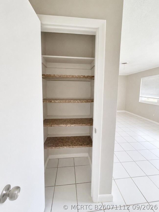 731 NW 1st Ave Unit 2