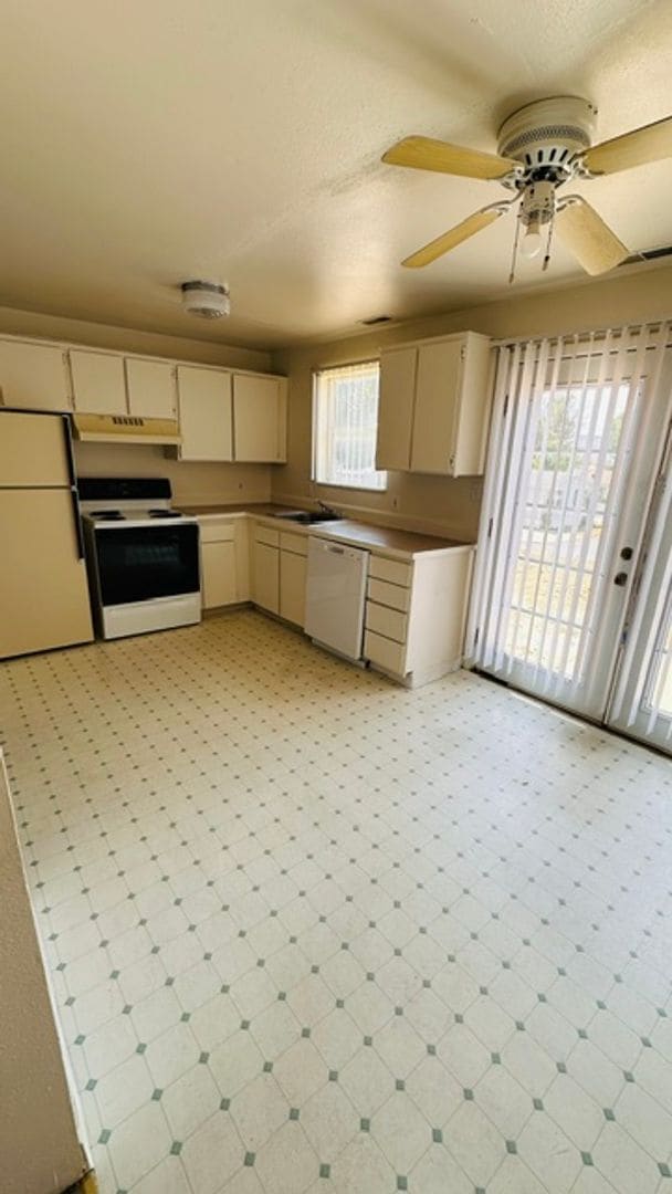 Photo - 112 Skyline Dr Unit 112 A