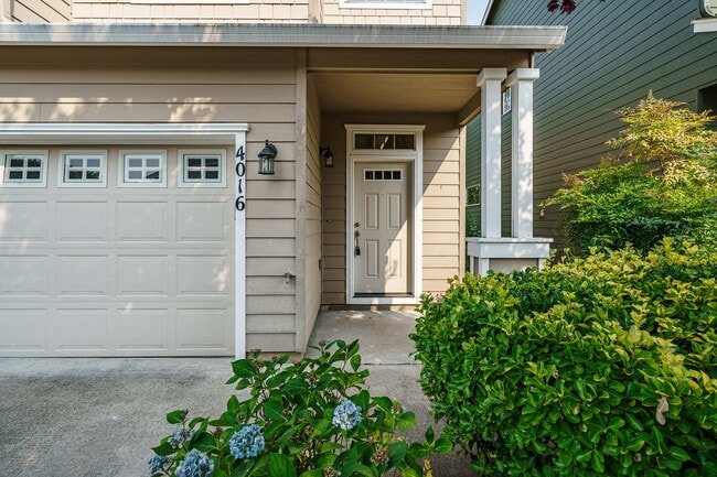 Photo - 3 bedroom 2.5 Bath - On Dead End Street - Low Maintenance Fenced Yard - Community Center with Swi...