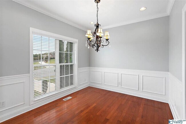 116 Burwell Cove Dr