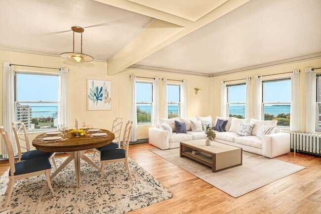 Photo - 1028 E Juneau Ave