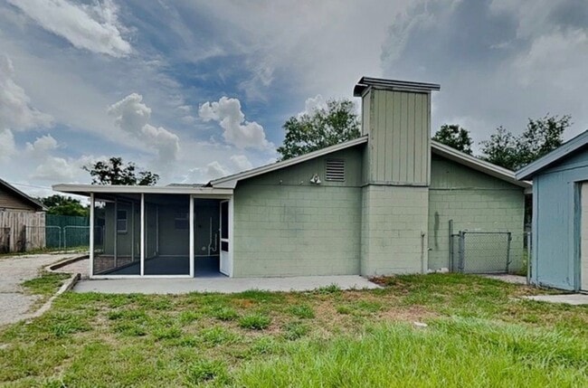 Photo - 1175 Luke Ave