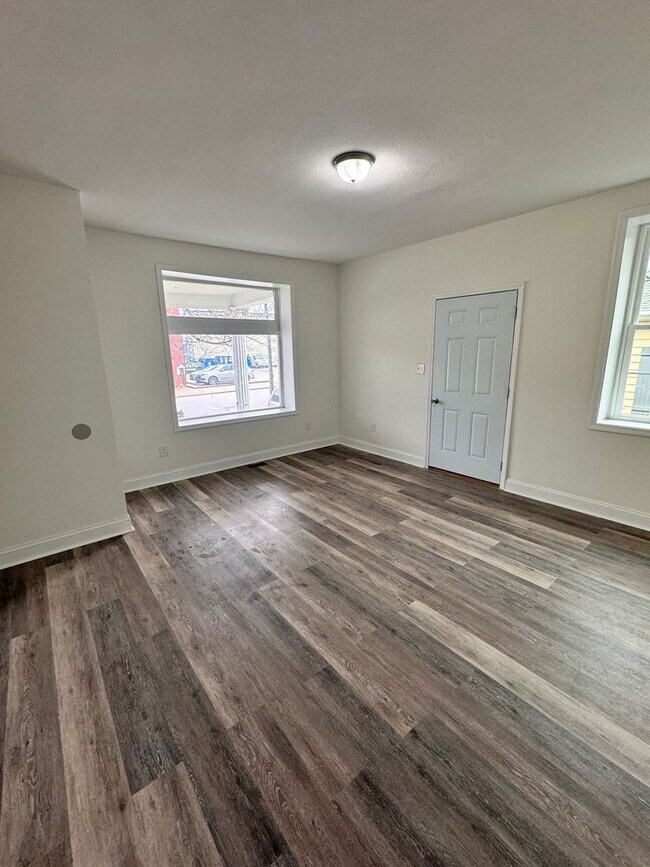 Photo - 616 Bellaire Ave Unit 1