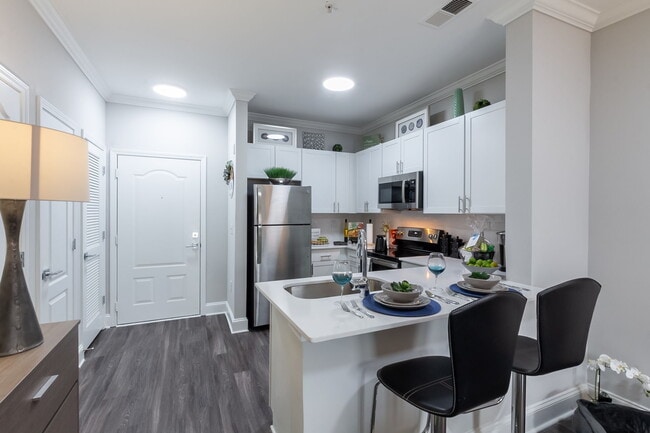 1HAB, 1BA - 600 ft² - Reno - CB Lofts Apartments