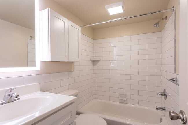 Woodmont Park Apartments