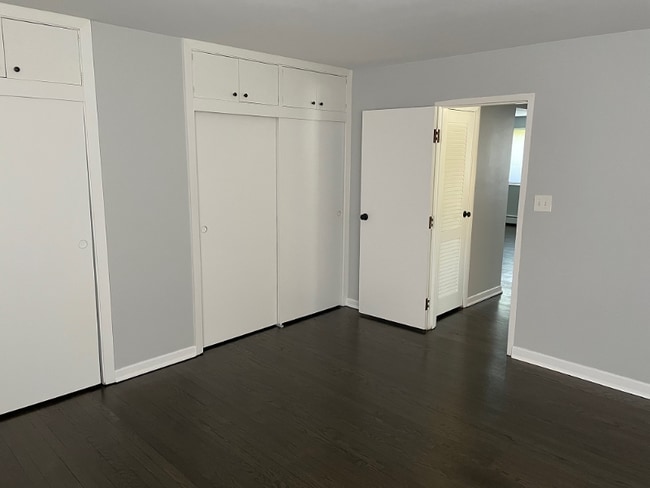 Photo - 1119 Greenleaf Ave Unit 1 Bedroom