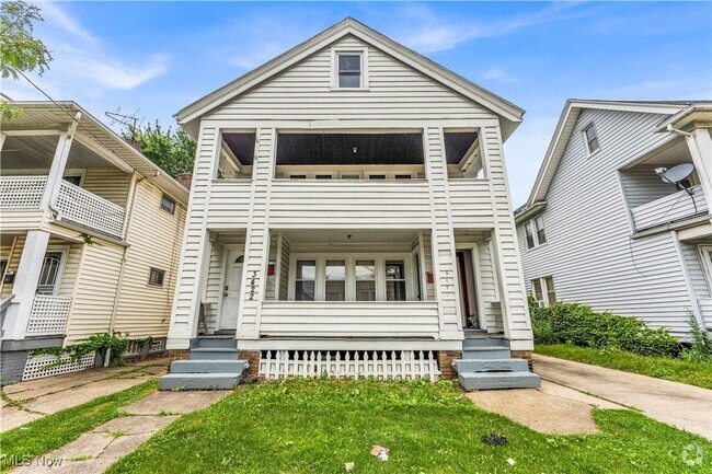 Building Photo - 3420 W 117th St Unit DN Rental