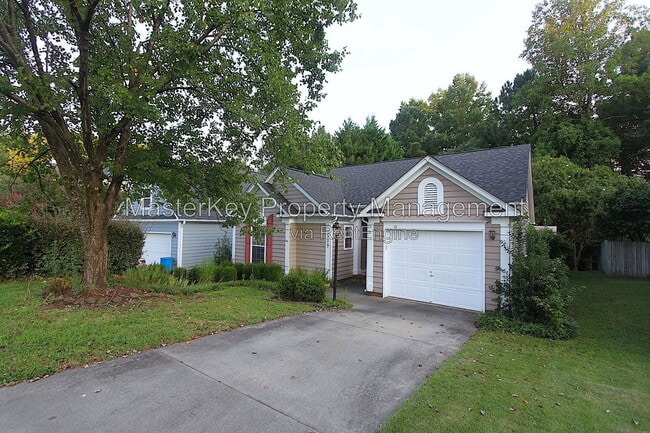 Building Photo - 309 Hallwood Ct