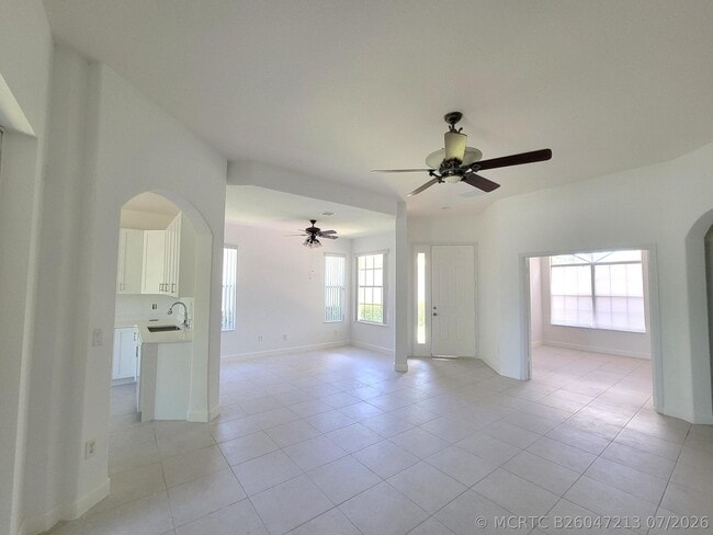 Photo - 3103 Anthem Way