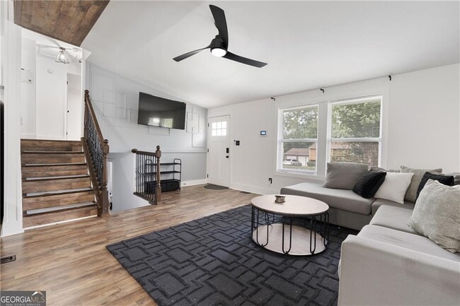 Photo - 6940 Cainwood Dr