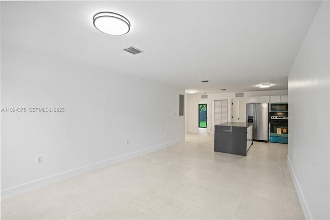 Photo - 5821 NW 30th Ave Unidad 5821