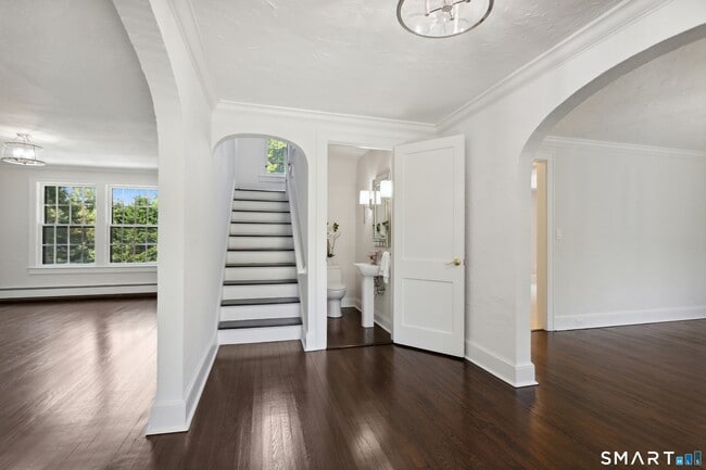 Photo - 106 Patterson Ave