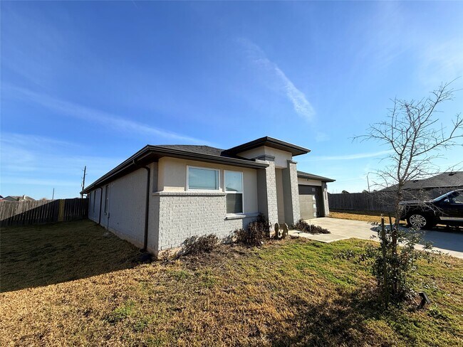 Photo - 28930 Yampa Mill Ln