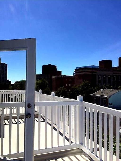 Photo - 327 N State St