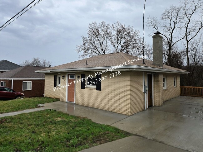 Photo - 3216 Brodhead Rd