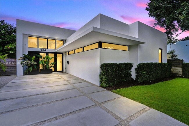 Building Photo - 104 NW 47th Terrace