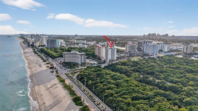 Building Photo - 3000 E Sunrise Blvd Unit 14C